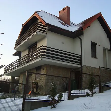 96 - Dom W Gorach Nad Jeziorem *