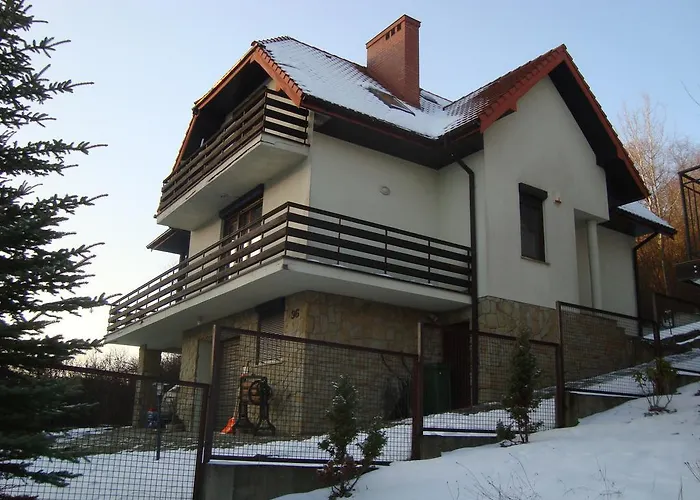 96 - Dom W Gorach Nad Jeziorem *