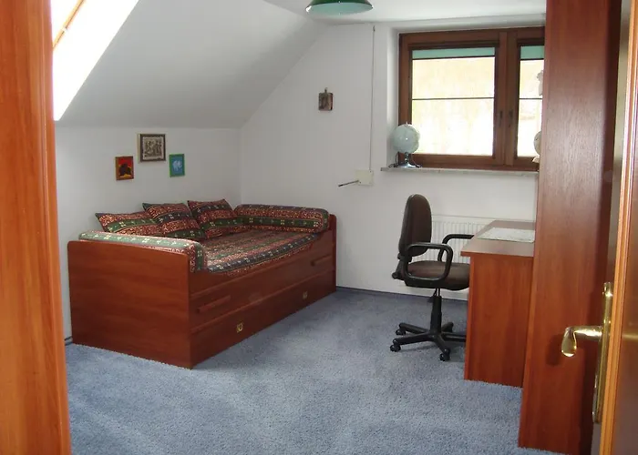 96 - Dom W Gorach Nad Jeziorem *